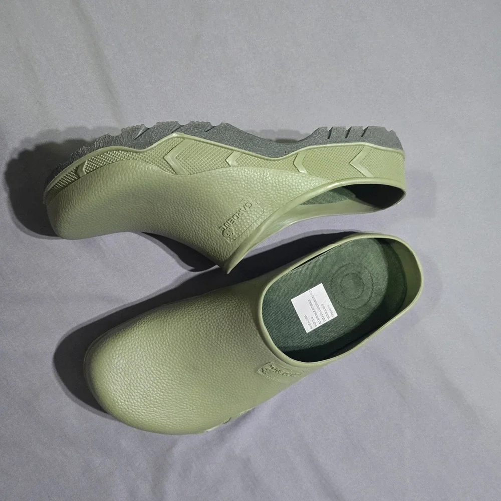 Gardenline Clogs 11/12 Olive Green Rubber Utility Slip-On Garden Rain Outdoors
